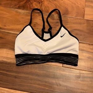 Women’s Nike white sports bra